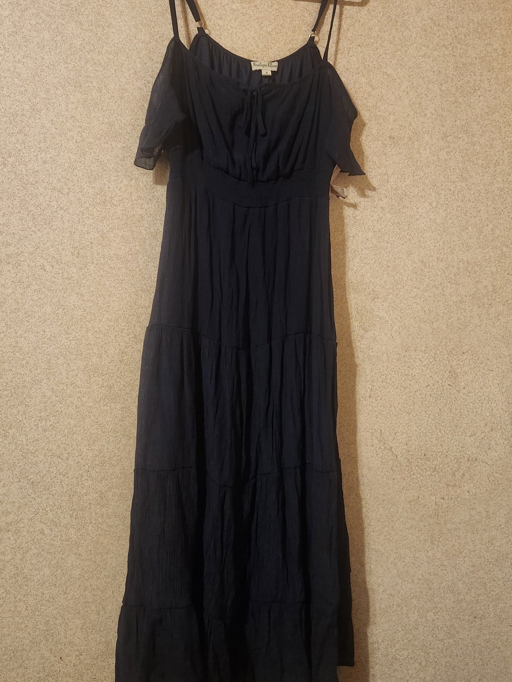 Flowing Navy Maxi Dress with Spaghetti Straps